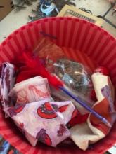 Miscellaneous in hat box