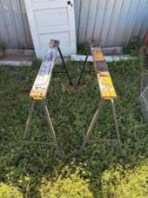 Pair of work stands