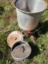 Fish cooker base and pot and other pot