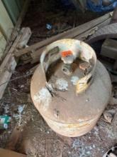 30 lb propane bottle