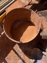Tub grated stand and latch