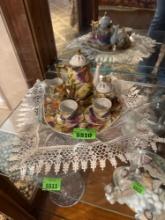 Tea cup set