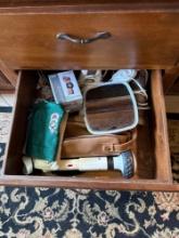 Mirror, Bag, heating pads, massage gun