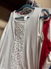 womens clothes see size and brand in photo
