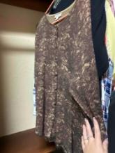 womens clothes see size and brand in photo