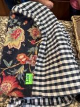 Chicken table runner