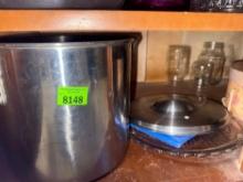 pots and dishes