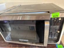 Black Decker microwave