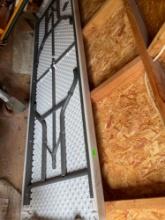 8 ft folding table