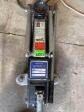 Hydraulic Floir jack