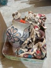clay vases / tea pot