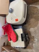 Electric Skillet and Electric waffle maker
