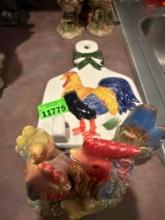 Wall hanging with hooks, Rooster, chicken and chicks