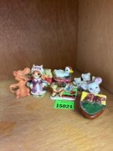figurines