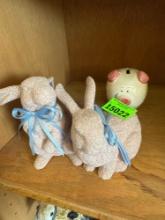Bunny decor and piggy bank