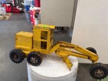 Tonka toy road grader