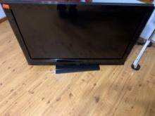Insigna television- Does power on Measurements in photos Buyer responsible loading and moving