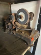 Bench grinder
