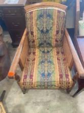 Wooden/wicker chair