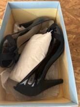 Antonio Melani black pumps