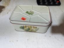Chicken recipe box