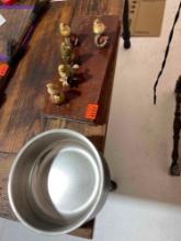 5 bird figurines
