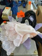 Girls decorative gloves