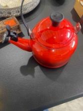Red tea pot