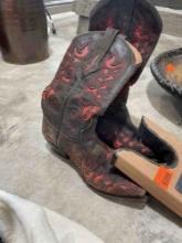 Tony Lama boots
