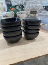 Black dipping bowls