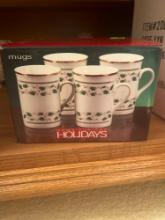 holly holiday mugs
