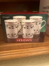 holly holiday mugs