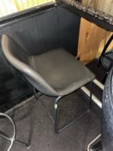 1 high top stool