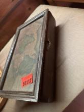 Jewelry box