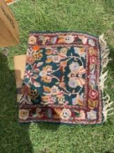 Decorative floor rugs