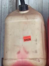 2 gas cans