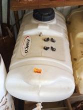 Sprayer tank