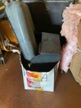 Lawn mower blades and misc items