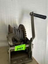 Hand winch