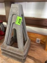 Jack stands
