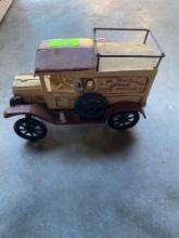 I.M. MacDonald Fresh Farm Produce cast iron toy truck