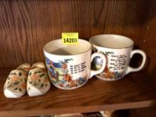 2 cups, wooden shoes