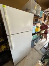 Kenmore refrigerator bring help to move