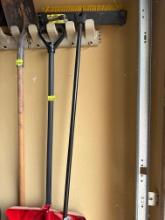 Snow shovel, broom