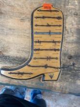 Boot with different barb wire