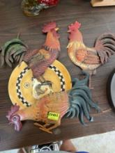 3 metal chicken decor, chicken plate decor