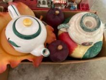 Apple dishes, vase, and leaf platter