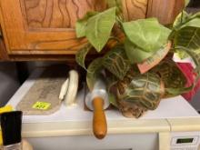 Marble rolling pin, kitchen timer and more