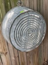 Metal bin