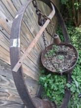 Wagon wheel frame